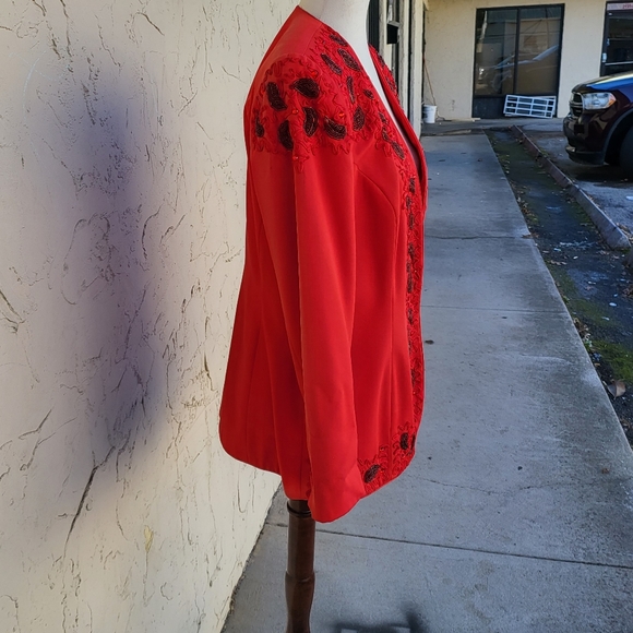 Vintage Red Beaded Paisley Blazer Jacket - Picture 3 of 13